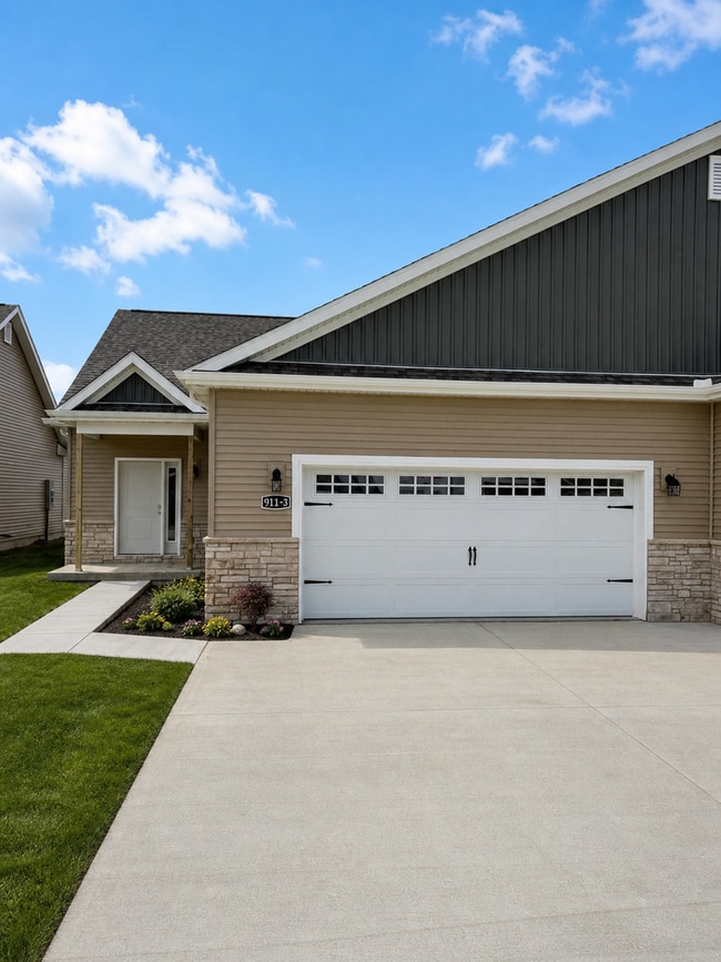 Building Photo - Reserve Arcola Duplexes