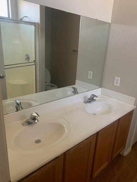 Building Photo - 8628 E Nopal Ave