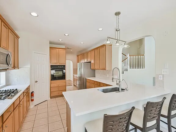 Building Photo - 2502 Bridge Hampton Way