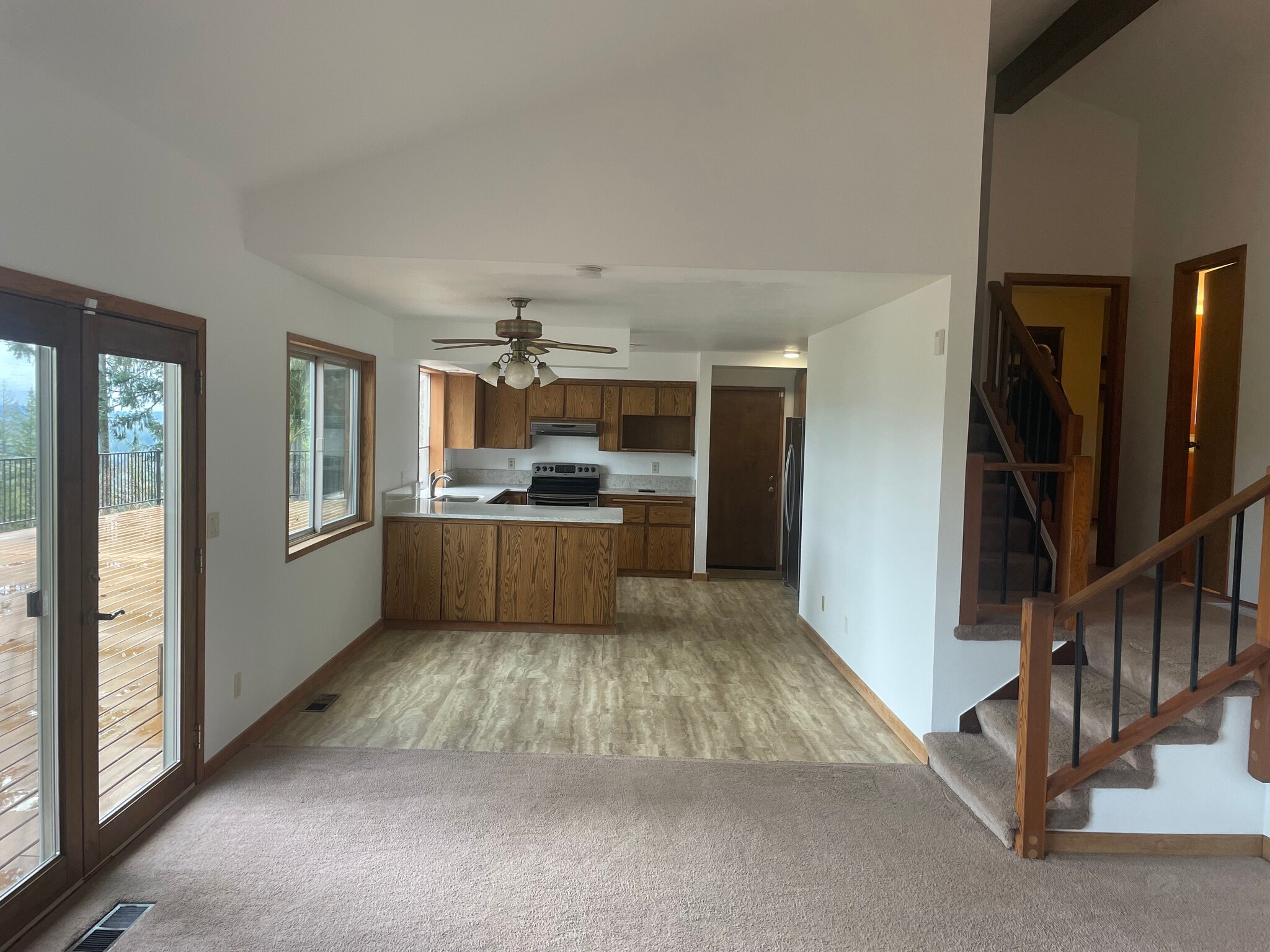 Dining Area/Kitchen - 17135 SE Royer Rd