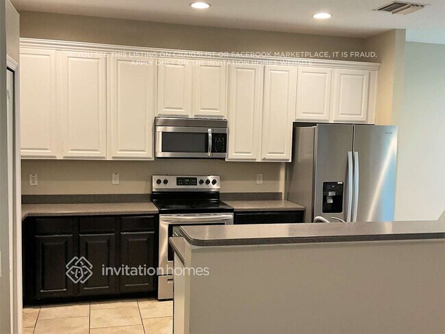 Building Photo - 1170 Emerald Hill Way