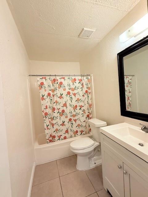 Building Photo - 5711 Longforest Dr