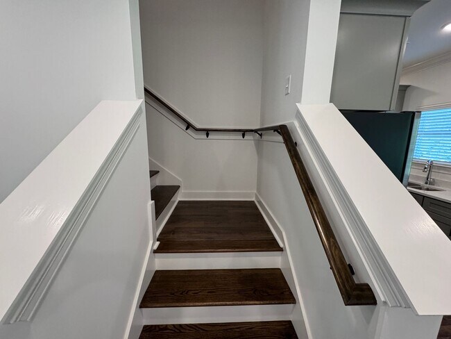 Building Photo - 4BD/4.5BA FOR RENT