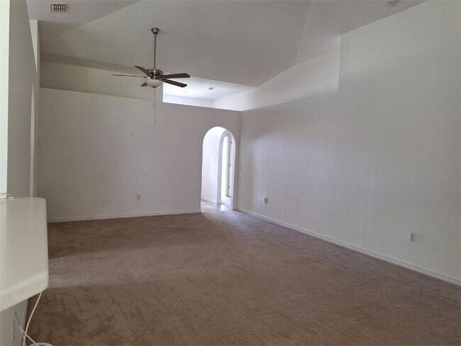 Building Photo - 136 Bellamy Trail