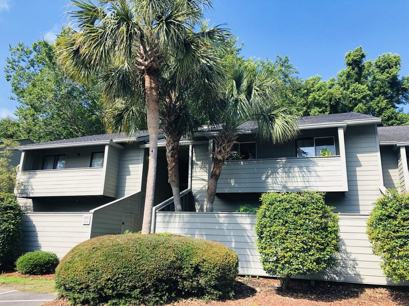 Building Photo - 1134 Village Creek Ln