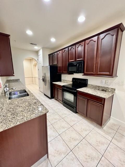 Building Photo - 2121 Falmouth Ct