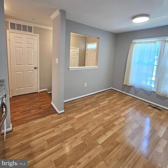 Building Photo - 7805 Sabre Ct