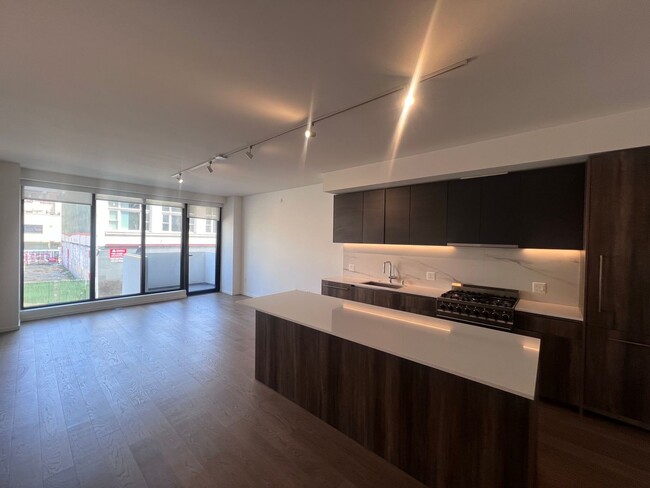 Building Photo - Epic REA - Newly Modern  2BR + 2BA in the ...