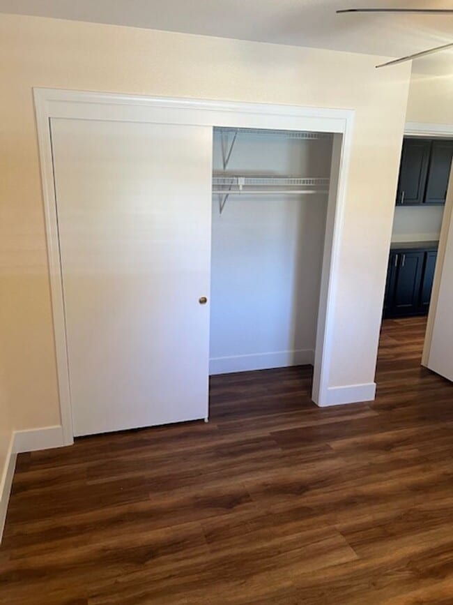 Building Photo - Beautifully Updated 2 Bedroom, 2 Bathroom ...