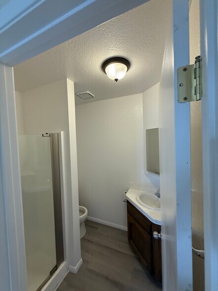 Building Photo - 13965 Smoketree St
