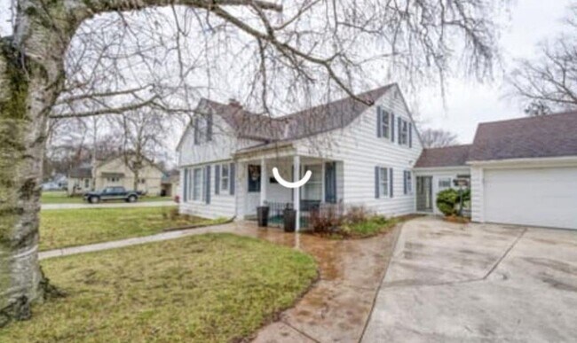 Building Photo - 503 S Concord Rd