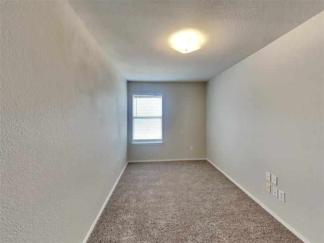 Building Photo - 8209 Swan Park Dr