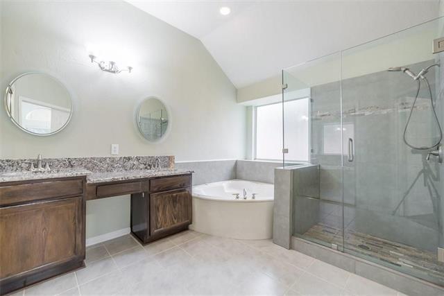 Building Photo - 2020 Westbury Ln