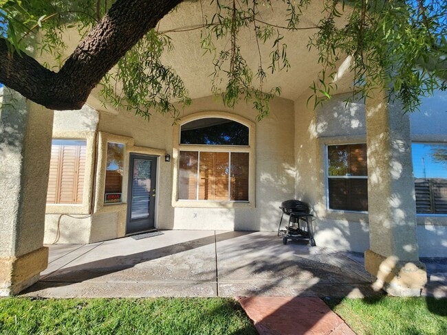 Building Photo - Charming Single-Story Pulte Home in a corner lot. 0