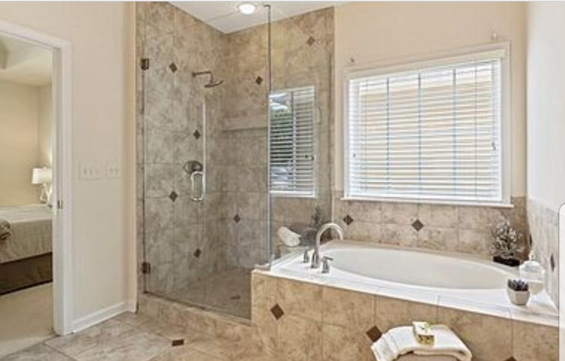 Building Photo - 12600 Morningpark Cir