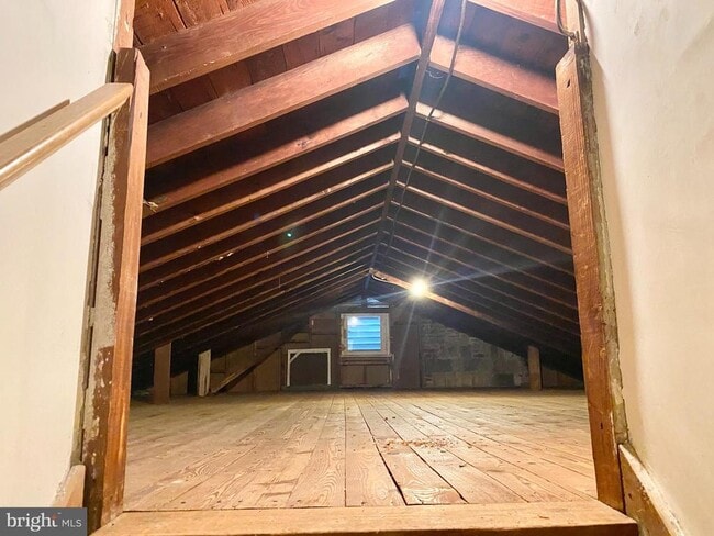Building Photo - 1505 Marsh Rd