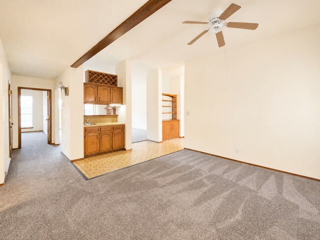 Building Photo - Incredibly spacious two-story condo in a NE heights neighborhood.
