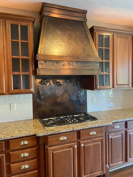 Building Photo - 4217 Village Club Dr
