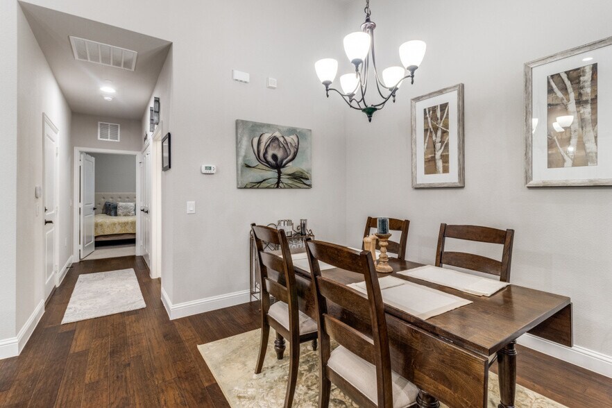Dining - 3770 Marigold Ln