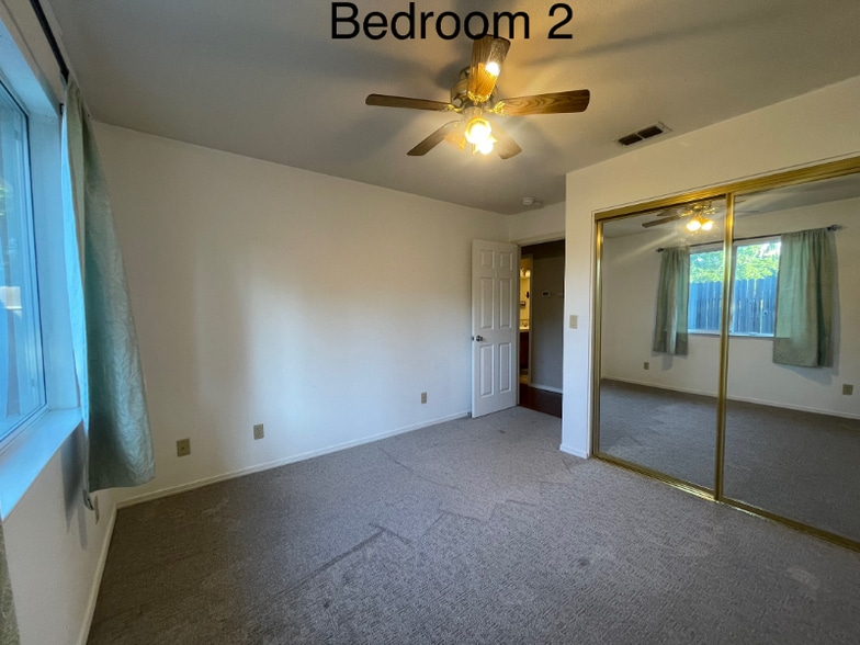 Building Photo - 4729 Ponderay Ln