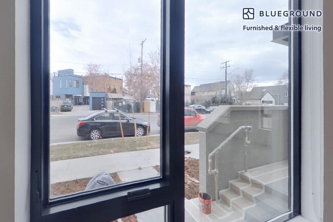 Building Photo - 1580 E 39th Ave