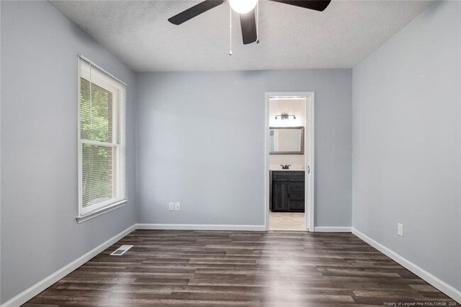 Building Photo - 1274 Arailia Dr