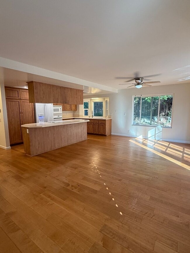 Building Photo - Poway Home with Pool/Spa