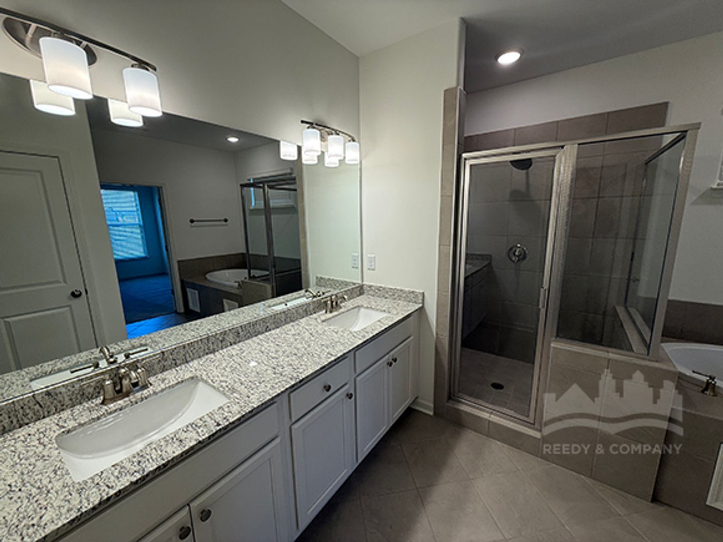 Building Photo - 345 Chestnut Rdg Cv