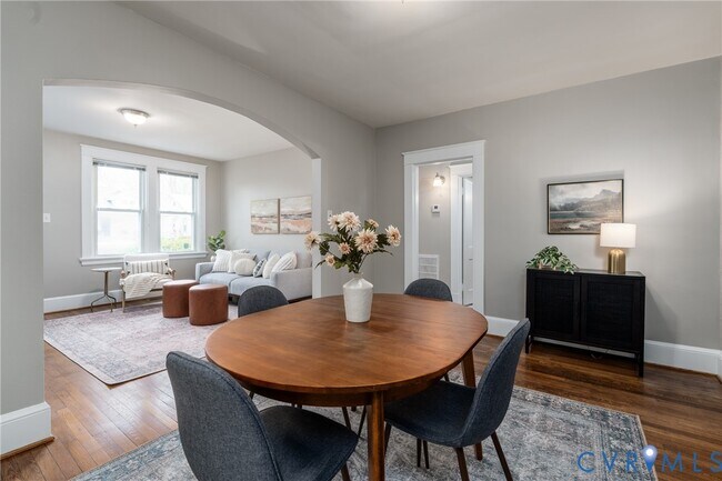 Building Photo - 3108 Stockton St