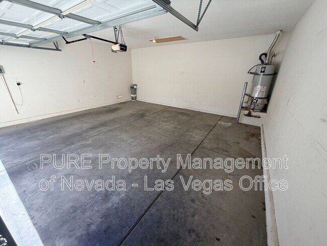 Building Photo - 4320 Laguna Garden Ave