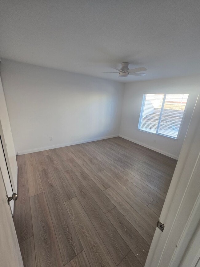 Building Photo - 4 Bedroom, 3 Bath 2-Story Completely Remodeled Home Near MCAS Miramar