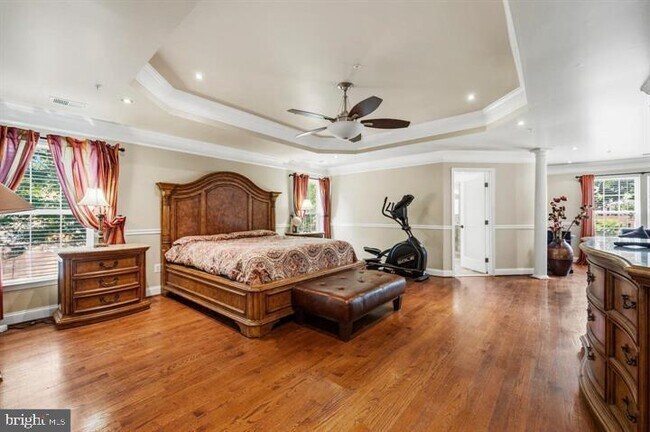 Building Photo - 12104 Guinevere Pl