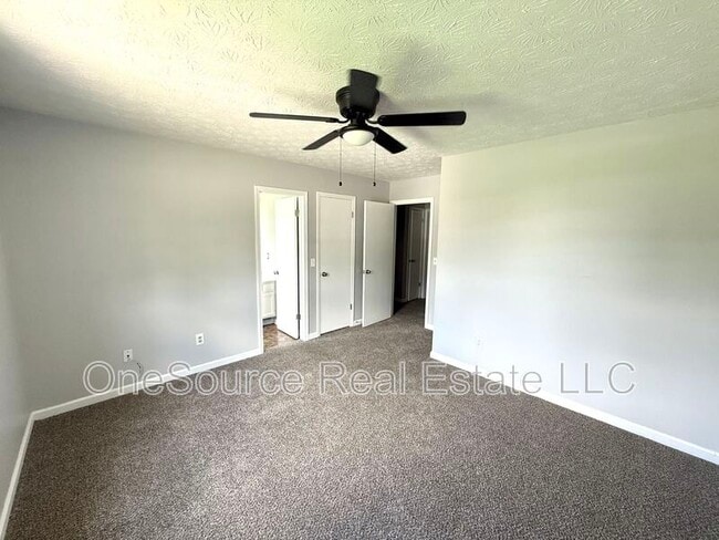 Building Photo - 3626 N Hopkins Ct