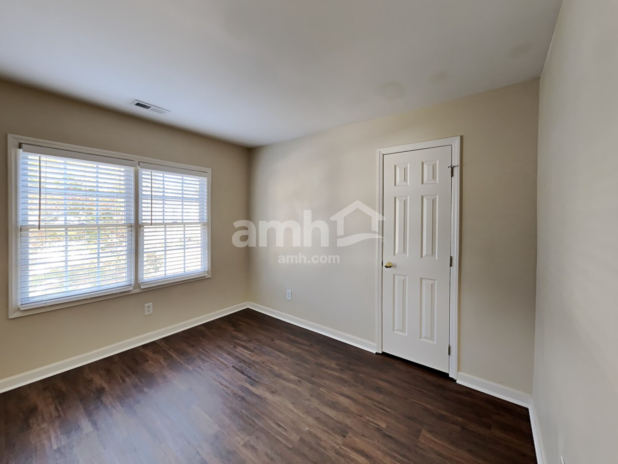 Building Photo - 2200 Bay Creek Ct
