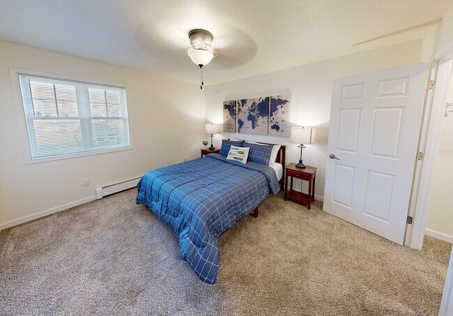 Building Photo - 1639 Green Forest Run