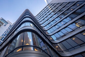 Building Photo - Oskar Luxury Apartments