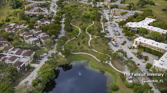 Building Photo - 6100 S Falls Cir Dr