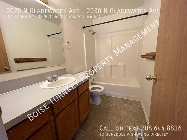 Building Photo - 2028 N Gladewater Ave