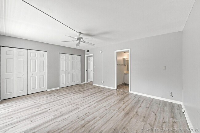 Building Photo - 2404 Antigua Cir