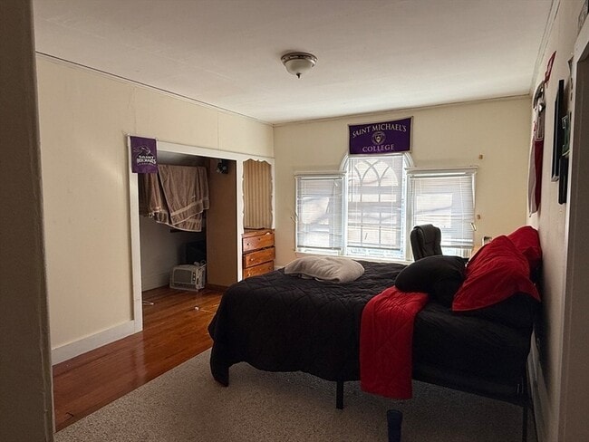 Building Photo - 12 Braemore Rd
