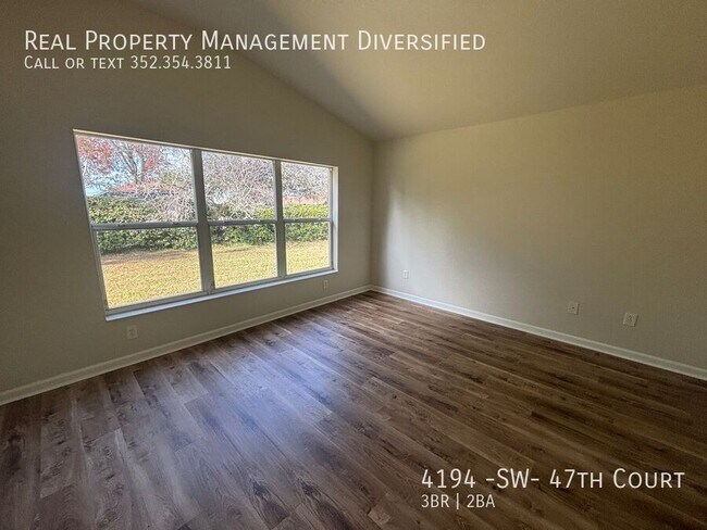 Building Photo - 4194 SW 47th Ct