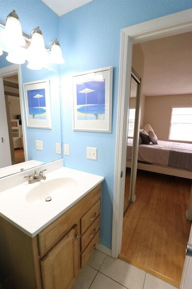 Building Photo - 47 Brigantine Ct