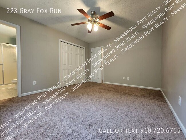Building Photo - 223 Gray Fox Run