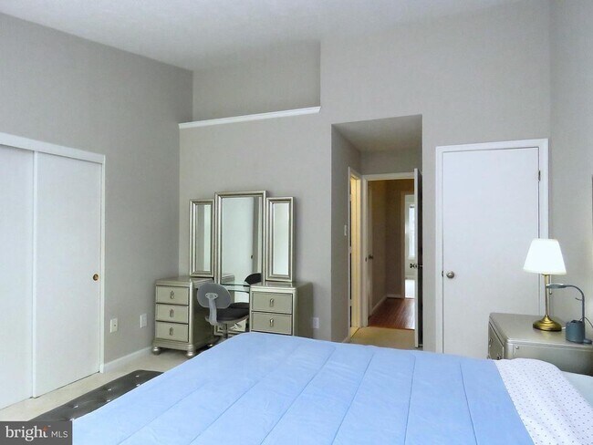 Building Photo - 13945 Big Yankee Ln
