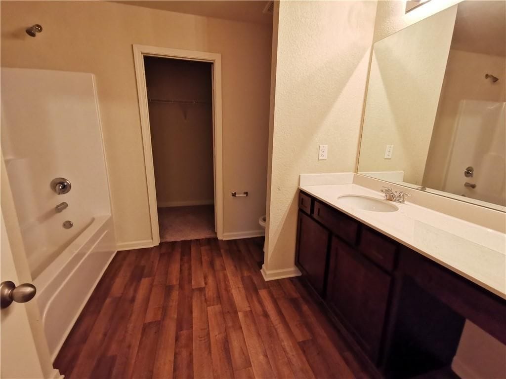 Building Photo - 11 Darling Ln