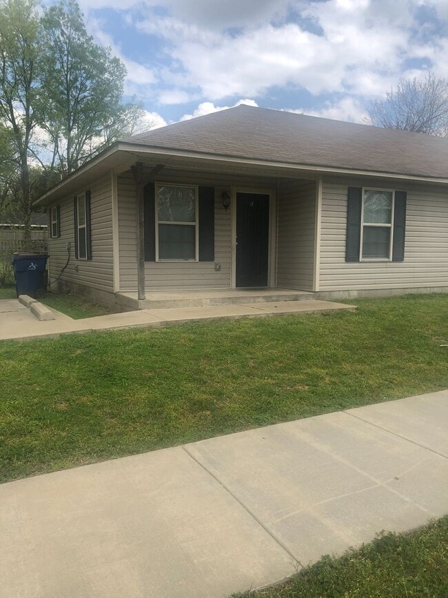 Building Photo - CLEARWATER-N. J DUPLEX