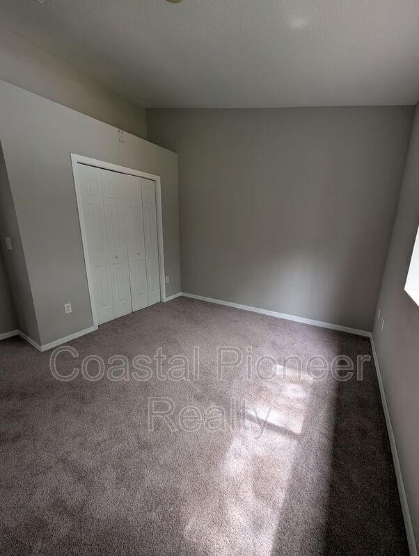 Building Photo - 9019 Cochise Ln