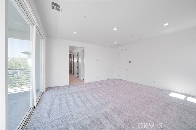 Building Photo - 121 Wild Flower