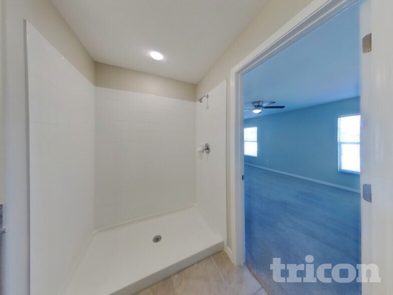 Building Photo - 10410 Fairy Moss Ln