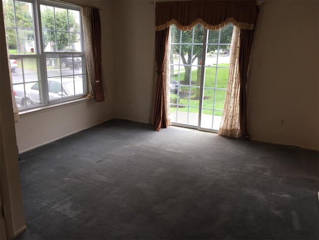 Building Photo - 232 Nebula Rd